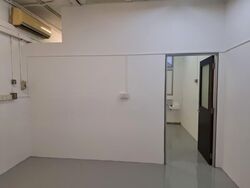 Valiant Industrial Building (D13), Factory #583162841